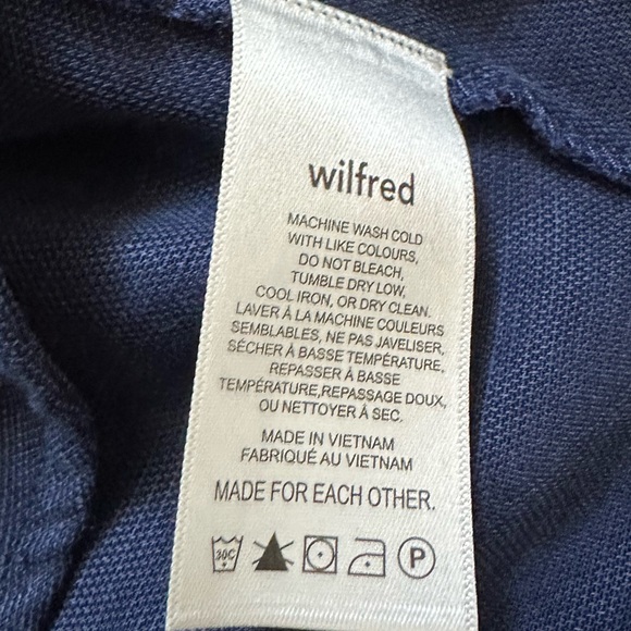 Aritzia Wilfred Venus Blouse - Picture 4 of 5